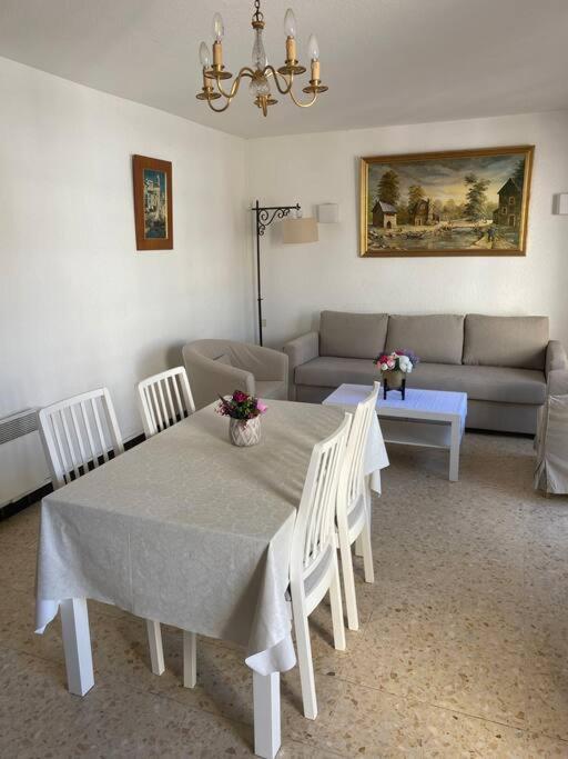 Maison Proche Plage Canet-en-Roussillon Exterior foto